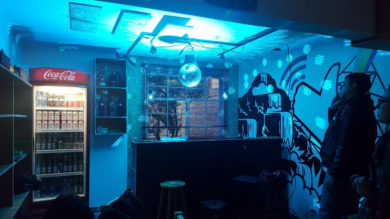 Social Hostel Cafe E Bar Curitiba Eksteriør billede